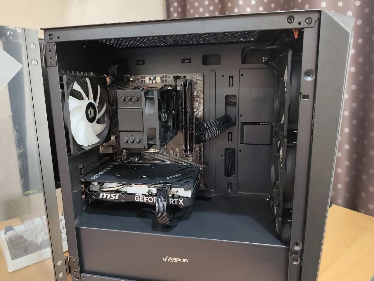 Игровой компьютер в сборе с монитором LG UltraGear - Компьютеры и комплектующие (Электроника) в Чита