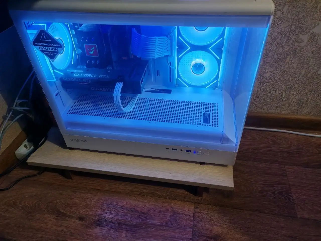 Продажа игрового компьютера, Core i7, RX 570 - Готовые ПК (Электроника) в Чита