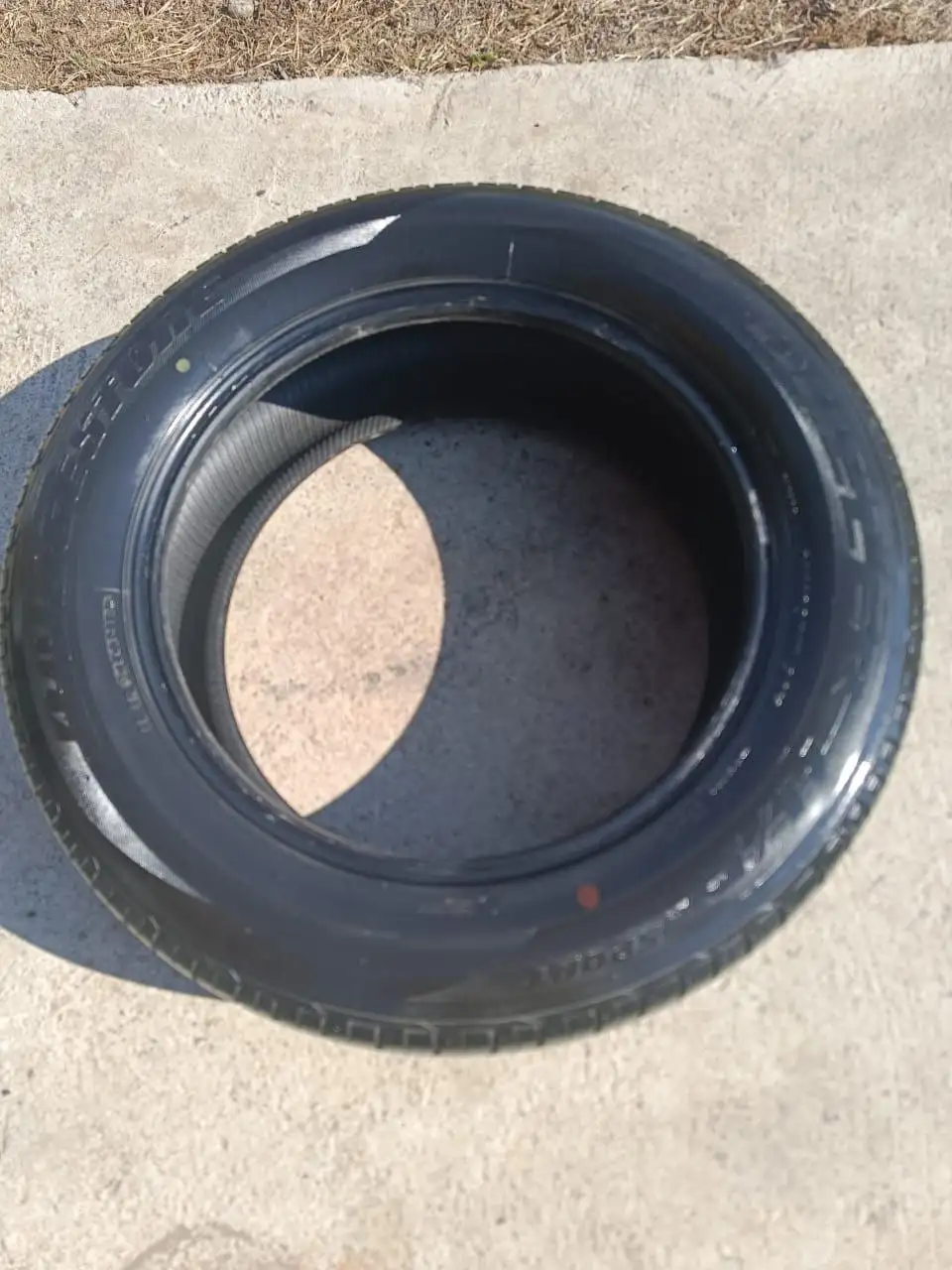 Шины Bridgestone 215/60/R17 лето - Шины и диски (Авто) в Чита