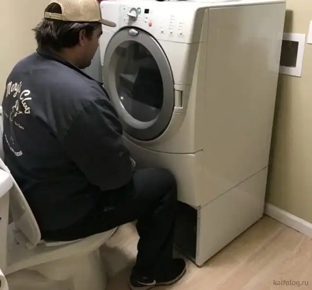 Вынос старой стиральной машины