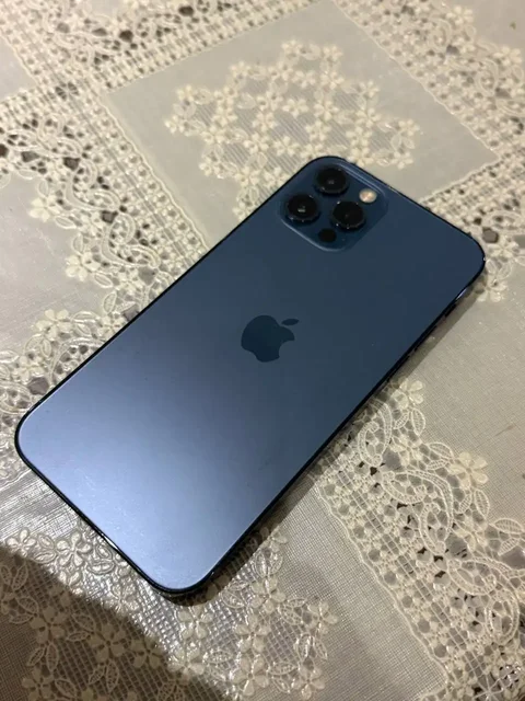 Продам iPhone 12 Pro 128 ГБ - Электроника в Краснодар