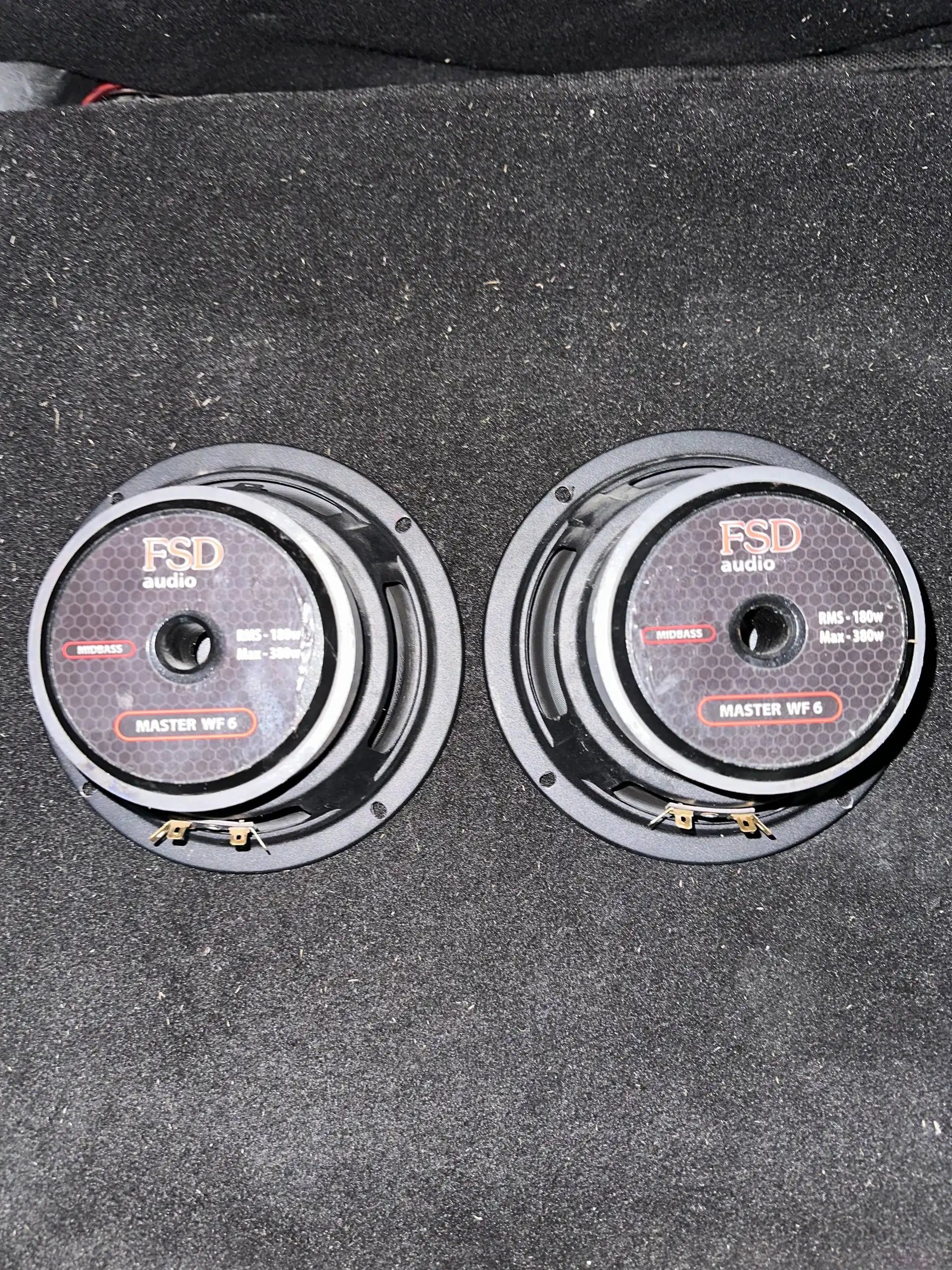 Комплект отдам