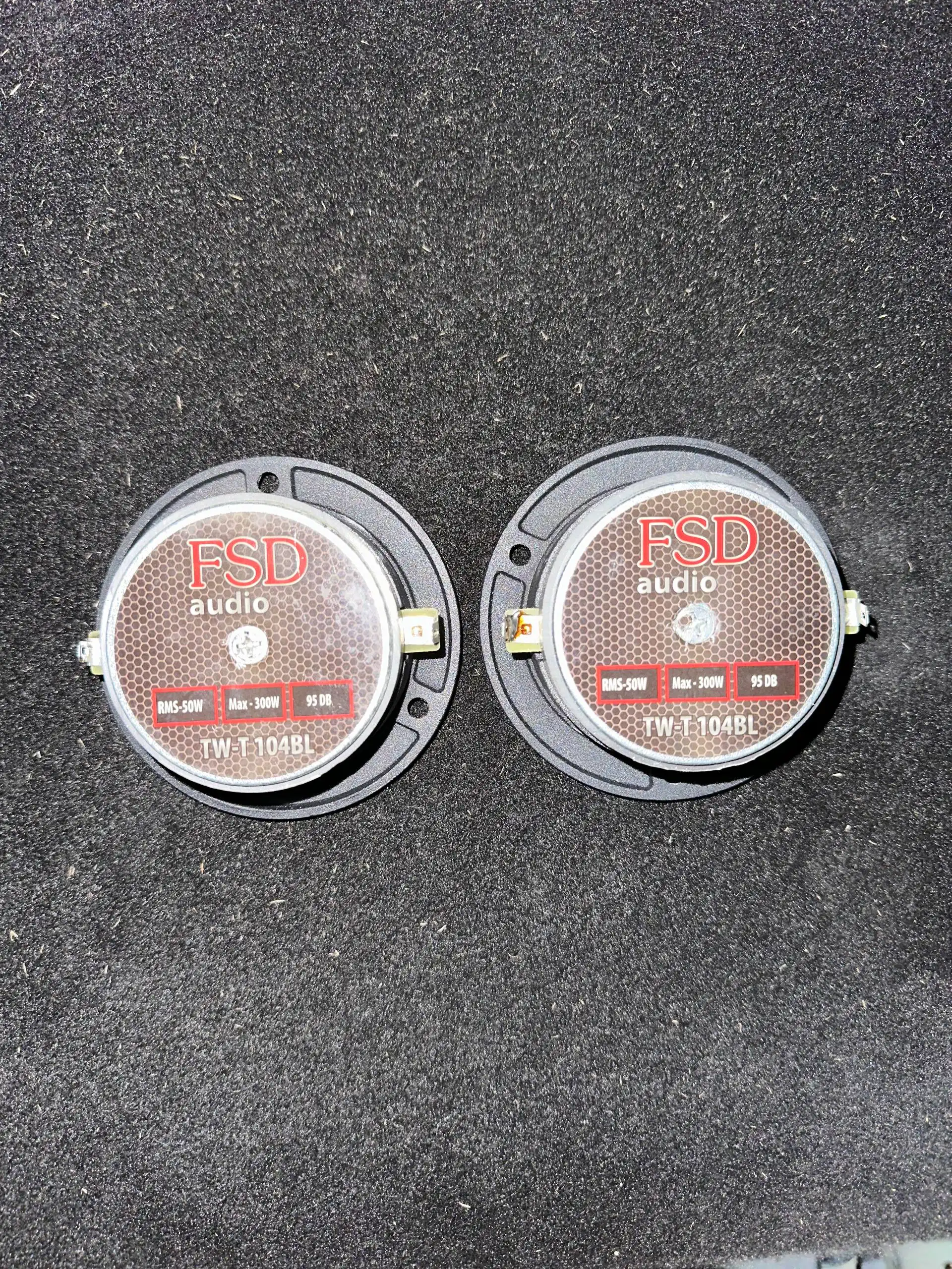 Комплект отдам