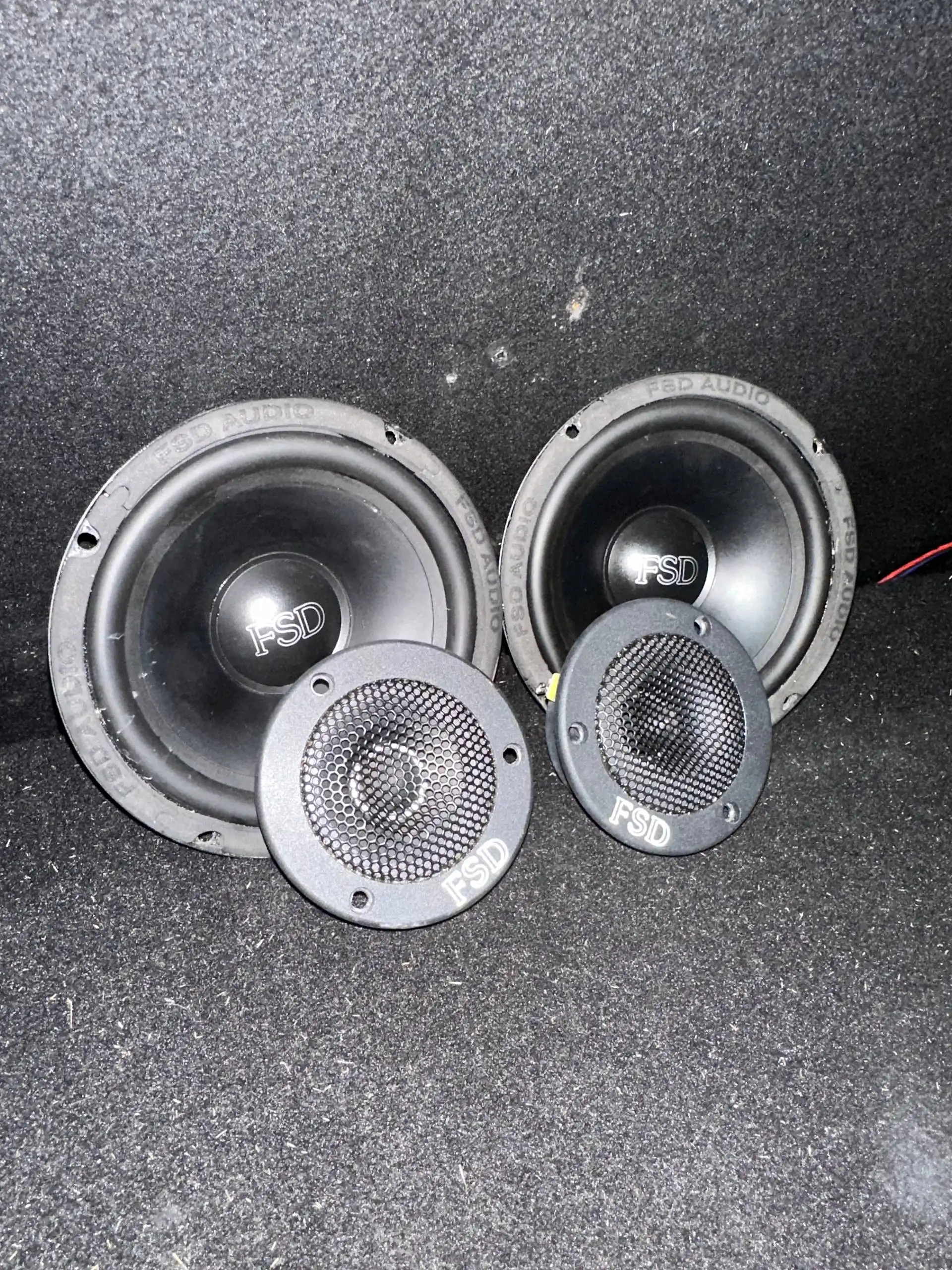 Комплект отдам