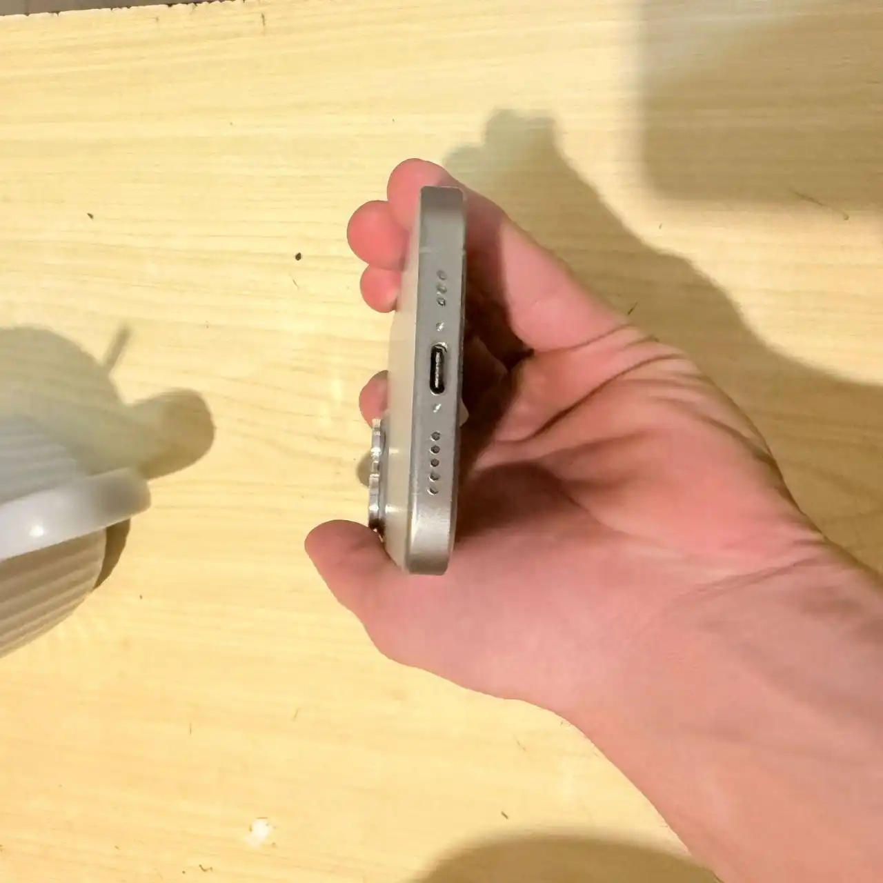 Айфон 16 про 256 ГБ в идеальном состоянии