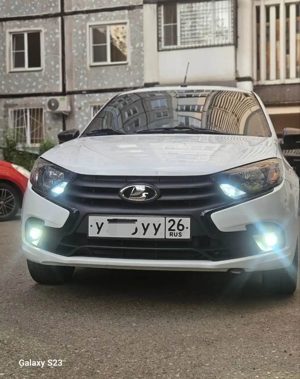 Продам Lada Granta CLUB 2023 года