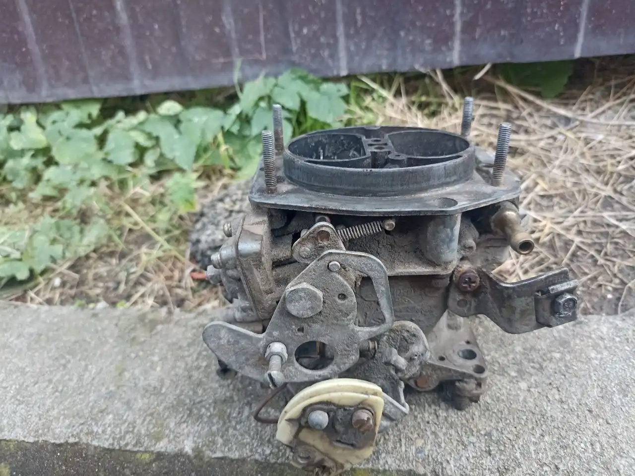 Карбюратор ВАЗ 21083