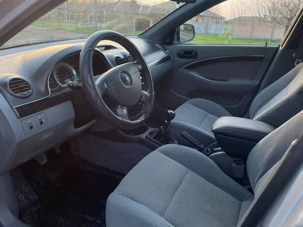 Chevrolet Lacetti 2012 года выпуска в Тихорецке