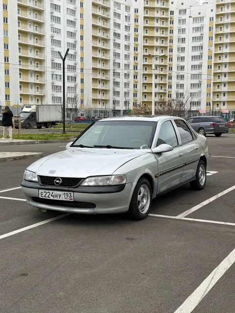 Продам Opel Vectra 1997 года 1.6 механика - частное объявление в Краснодар