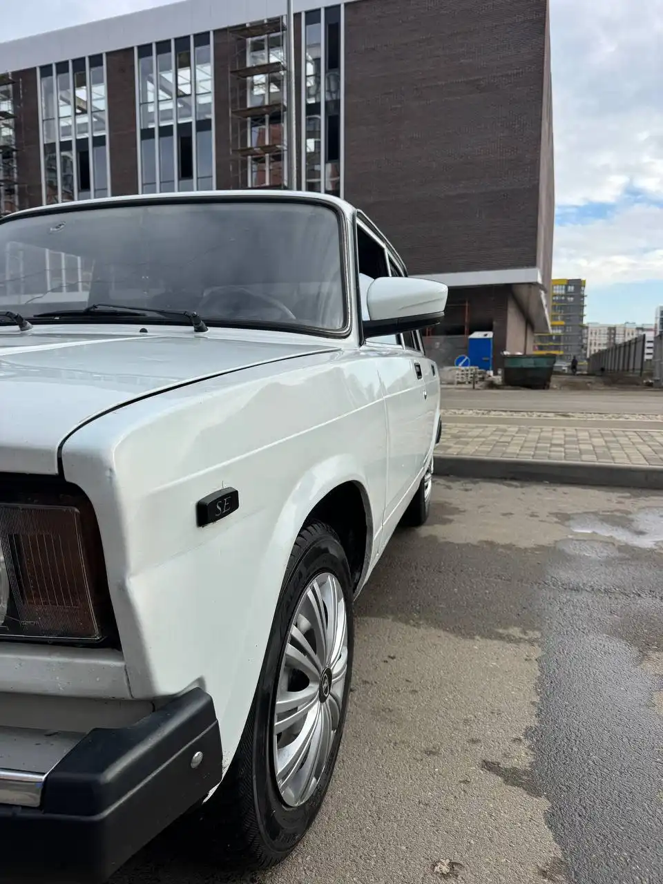 Продажа автомобиля ВАЗ 2107 2011 года выпуска