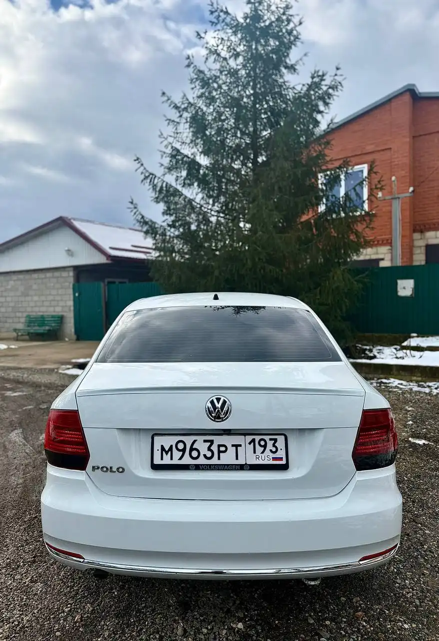 Продажа Volkswagen Polo 5 рест 2016 года в Холмской