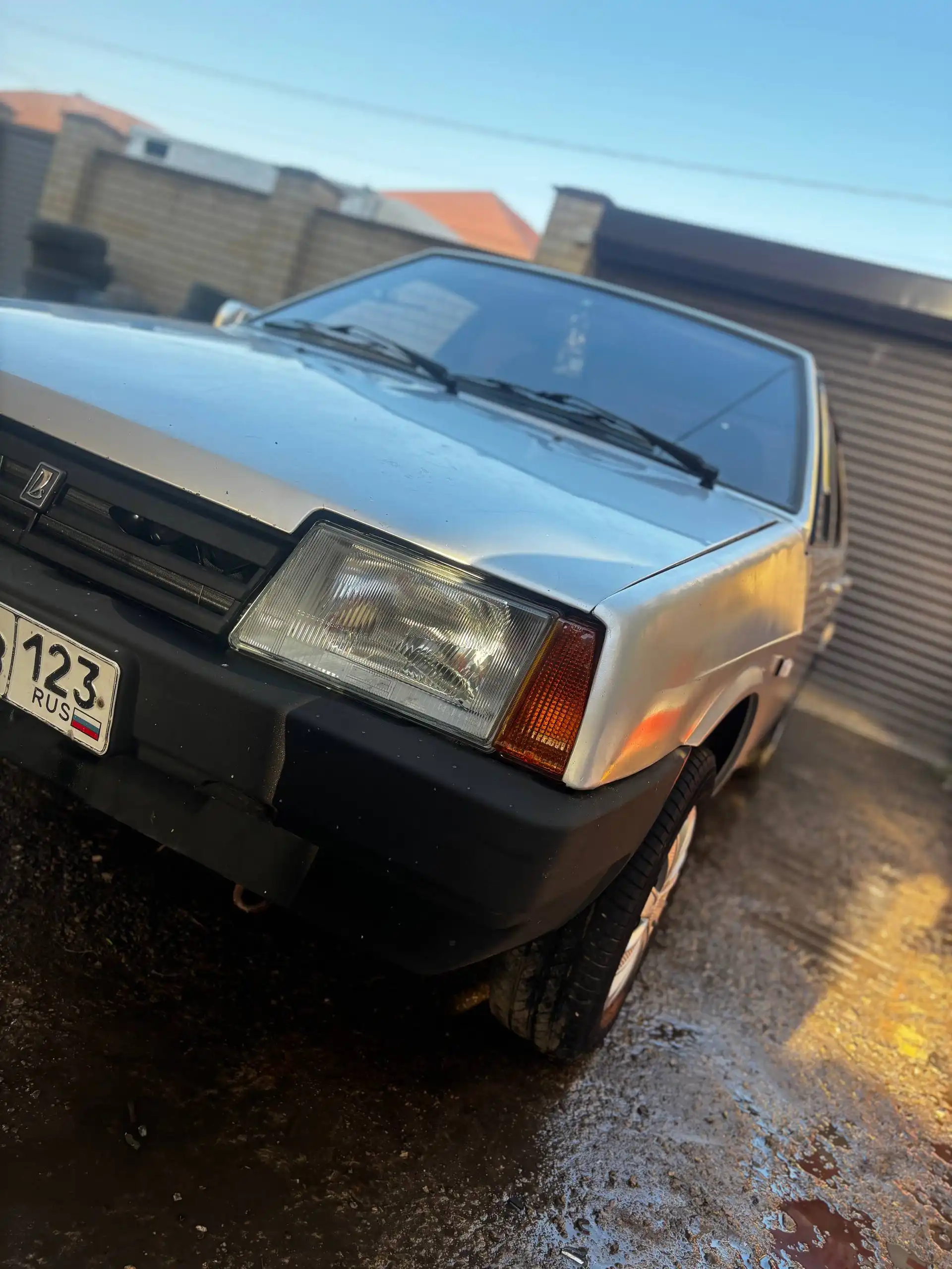 ВАЗ 2109 2003 года в хорошем состоянии