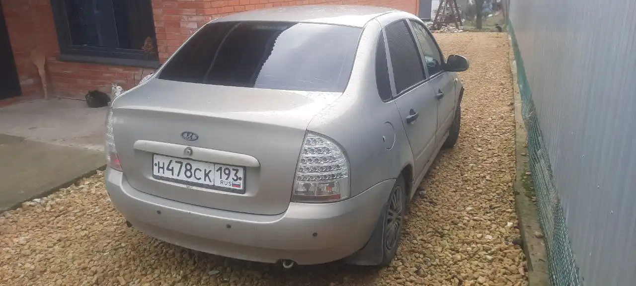 Продажа автомобиля LADA Kalina 2006 года в Крымске