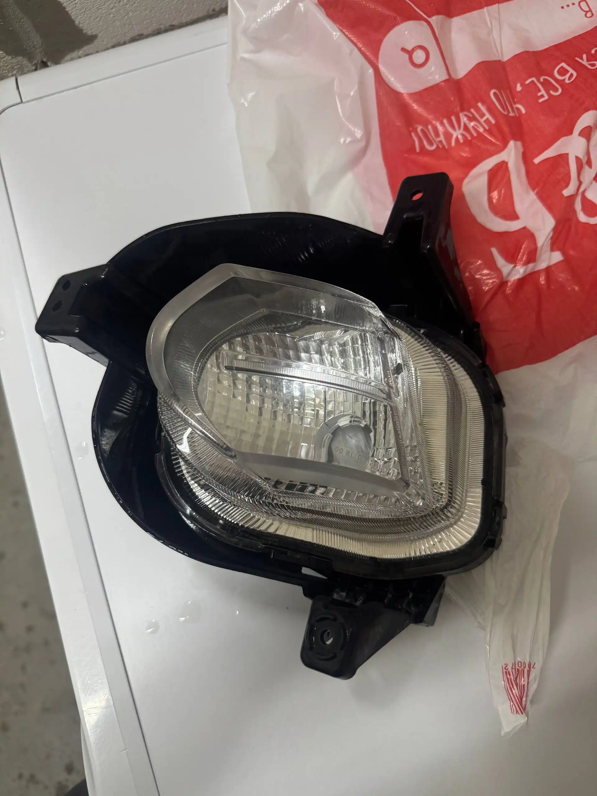 Противотуманная фара на Солярис 2020г левая оригинал