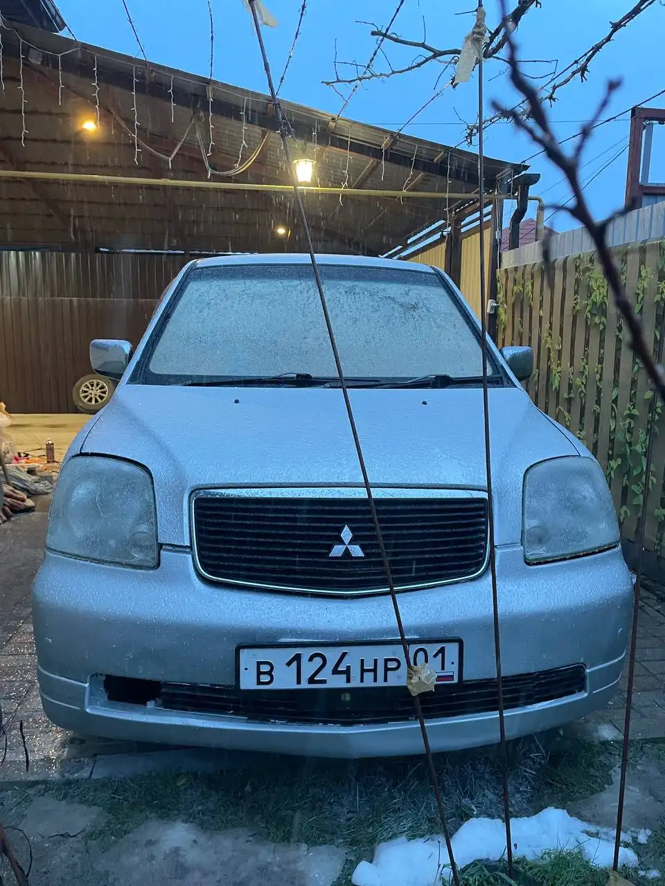 Mitsubishi Dion 2000 года в отличном состоянии