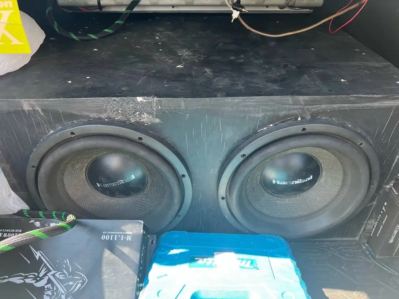 Продажа и обмен автозвука на авторынке