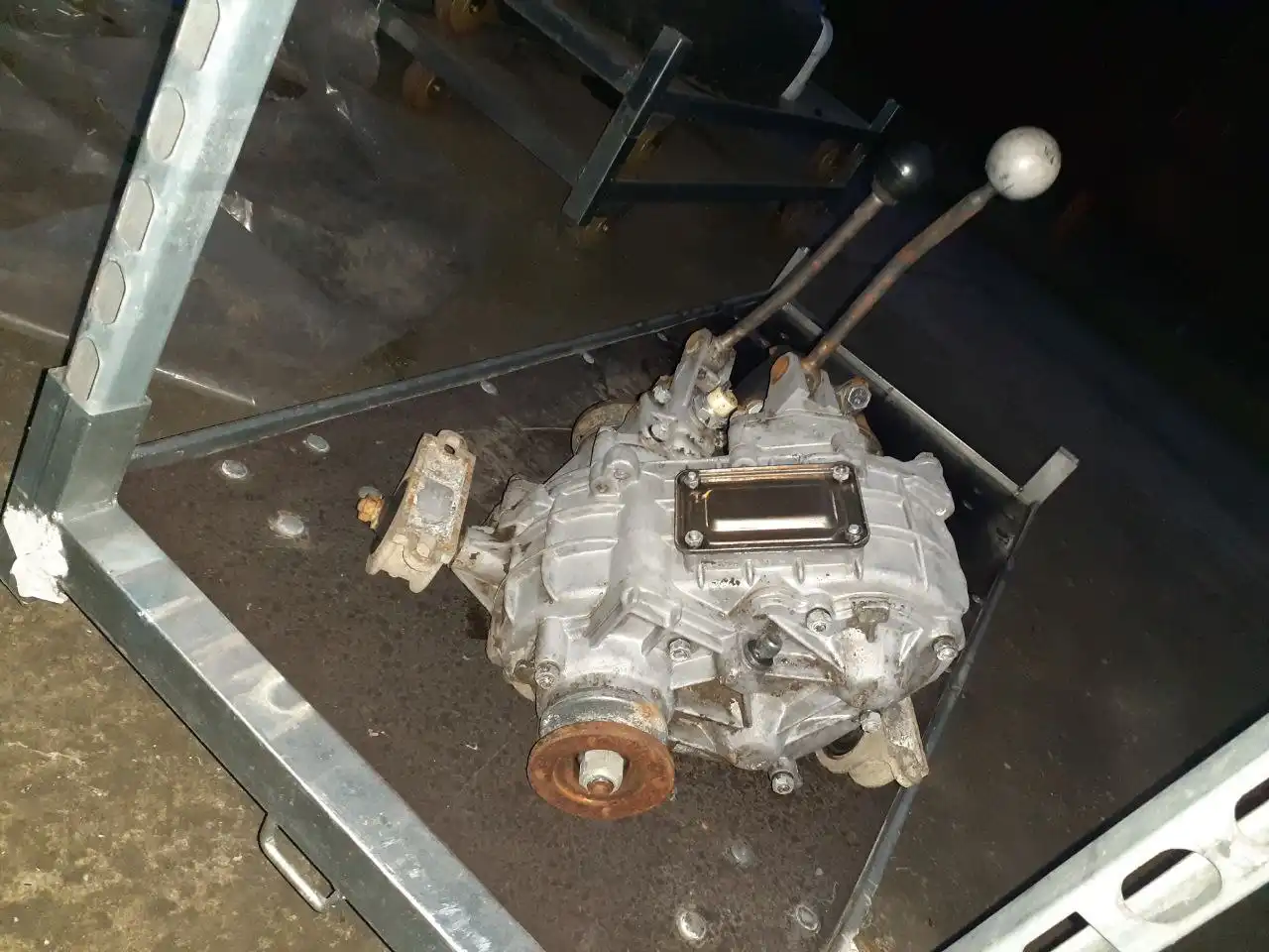 Продам раздатку рабочую на Ниву