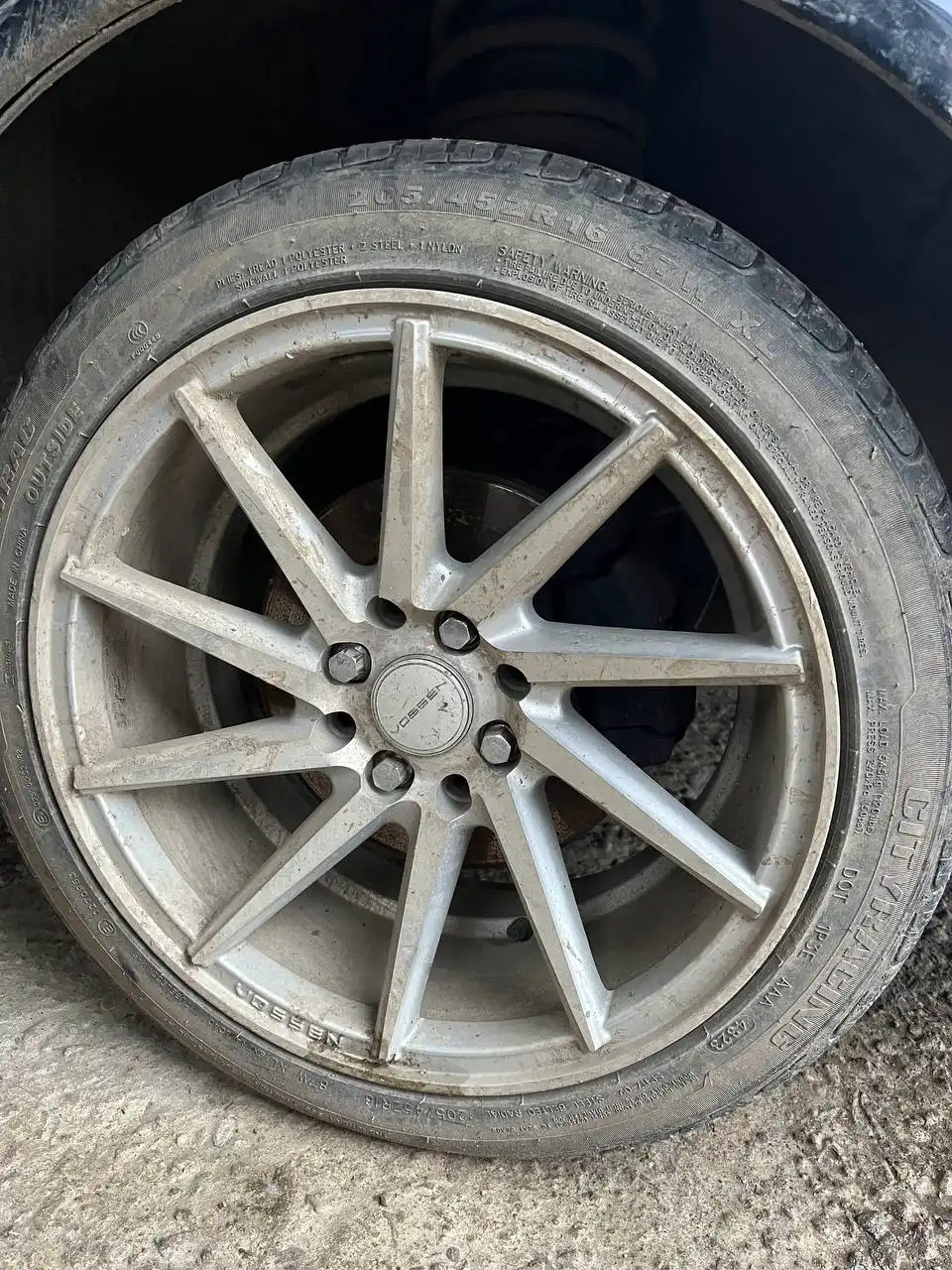 Продажа резины R16 на выброс