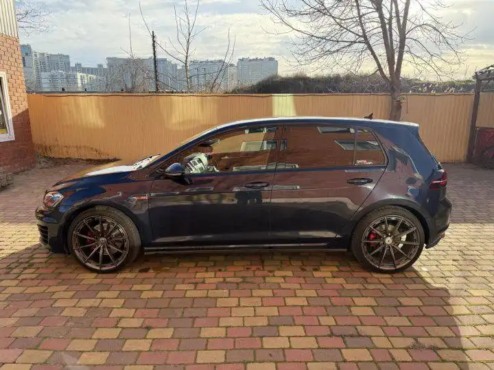 Volkswagen Golf GTI 2017