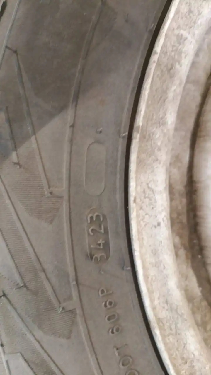 Продам зимние колеса 195/65 R15 2023 года - Шины и диски (Авто) в Краснодар