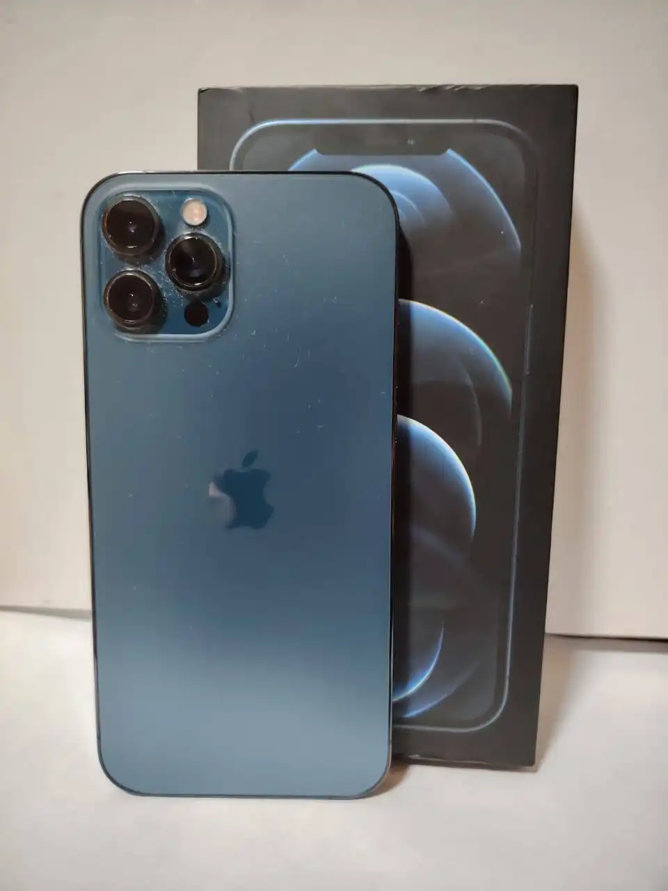 Продам iPhone 12 Pro Max 128GB в отличном состоянии - Смартфоны и телефоны (Электроника) в Краснодар