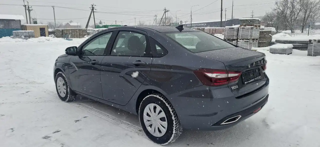 Продажа Lada Vesta Life'25 2025 года с пробегом 3700 км - Легковые автомобили (Авто) в Краснодар