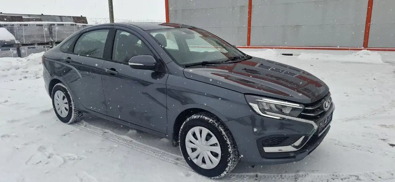Продажа Lada Vesta Life'25 2025 года с пробегом 3700 км - Легковые автомобили (Авто) в Краснодар