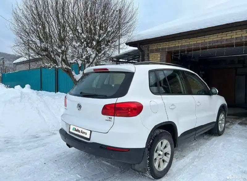 Продажа автомобиля WV Tiguan 2012 года в Майкопе - Авто в Майкоп