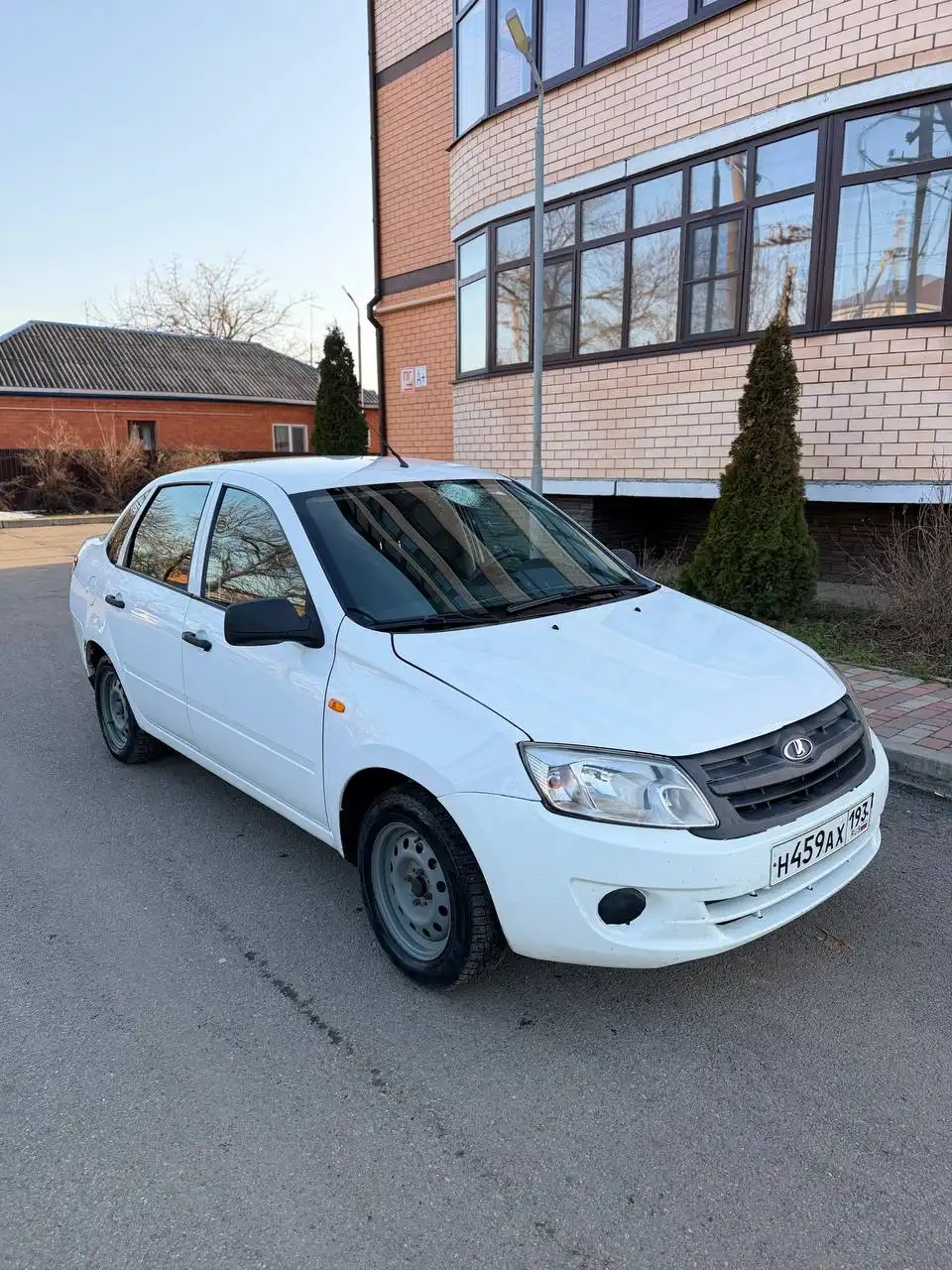 Автомобиль 2013 года с кондиционером в Курганинске - Легковые автомобили (Авто) в Курганинск