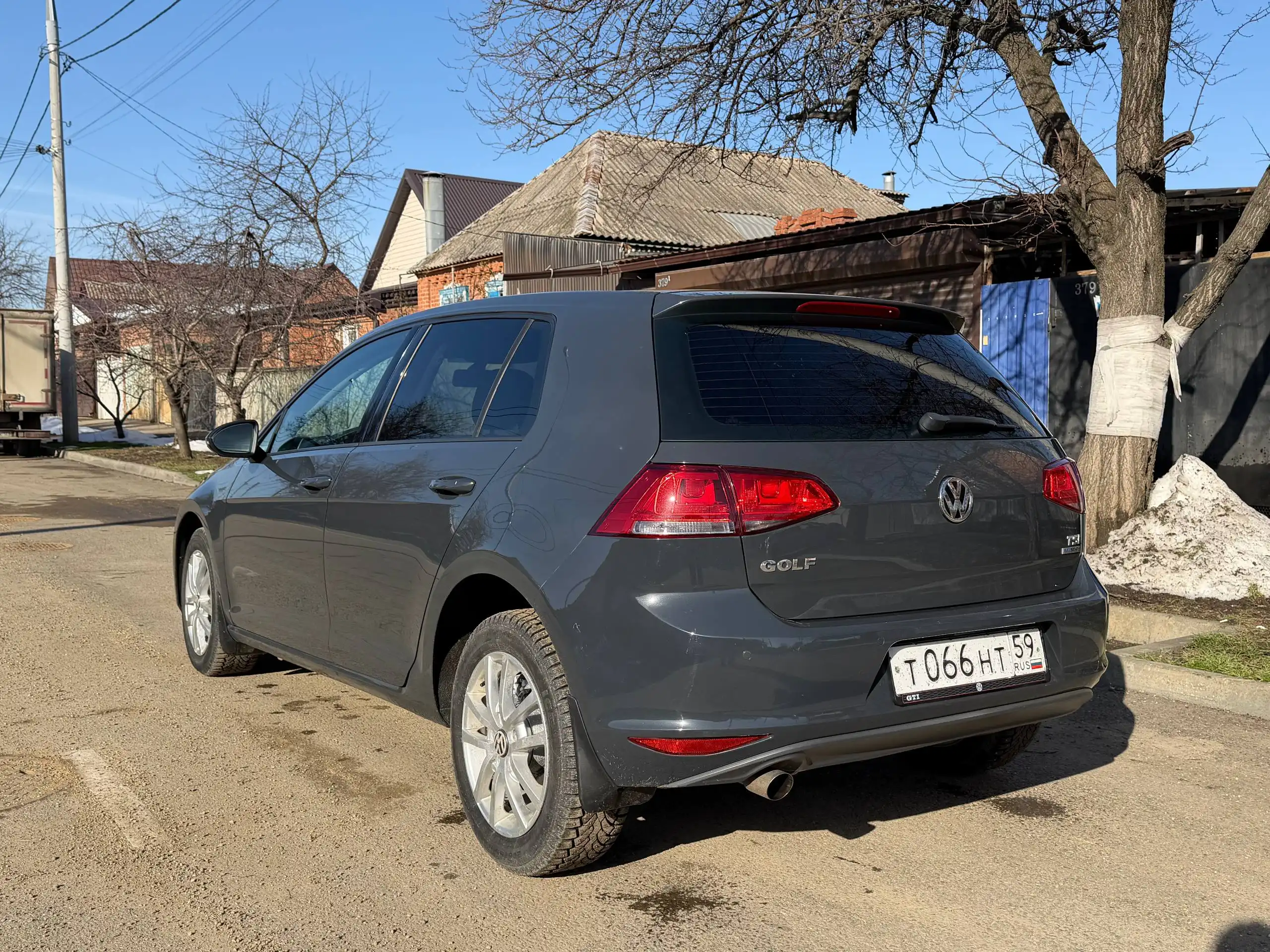 Volkswagen Golf 7 2014 года в Краснодаре - Легковые автомобили (Авто) в Краснодар