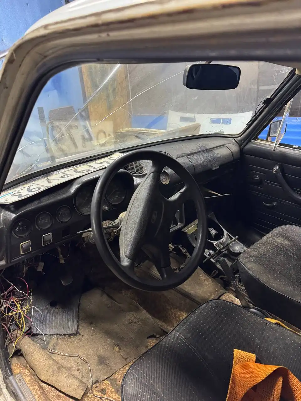 Разбор ВАЗ 2101 с живым мотором и хромированными деталями - Запчасти (Авто) в Краснодар