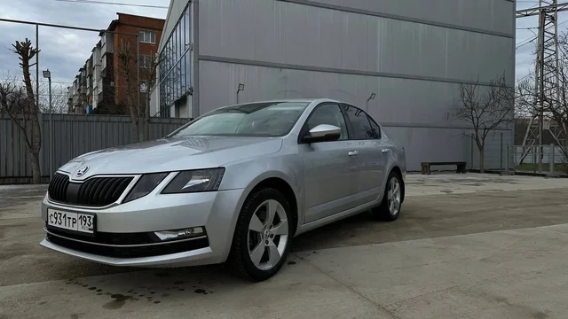 Skoda Octavia A7 FL 2017 года в Краснодаре - Аудиосистемы в Краснодар