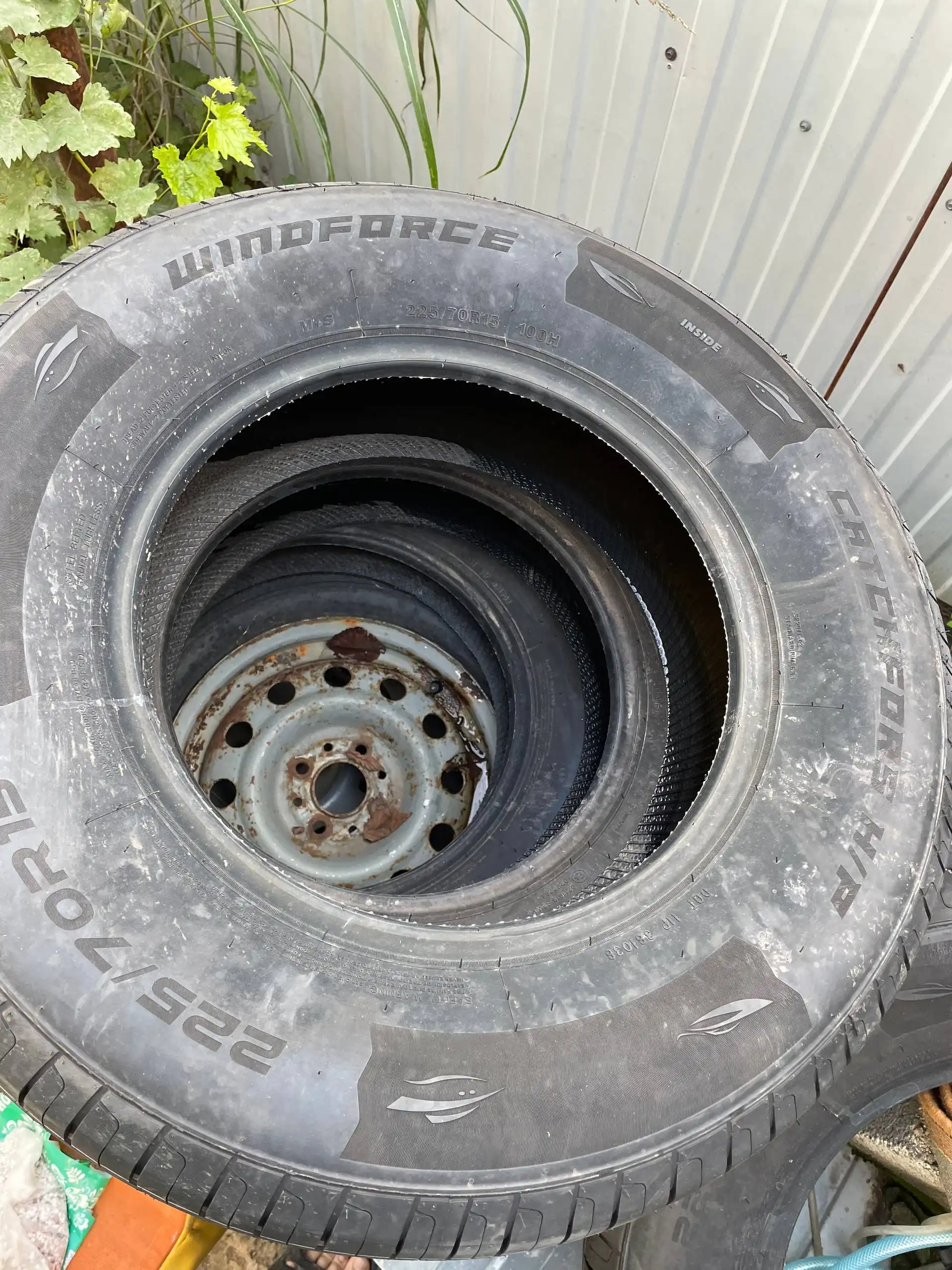 Новая летняя резина R15 - Шины и диски (Авто) в Краснодар