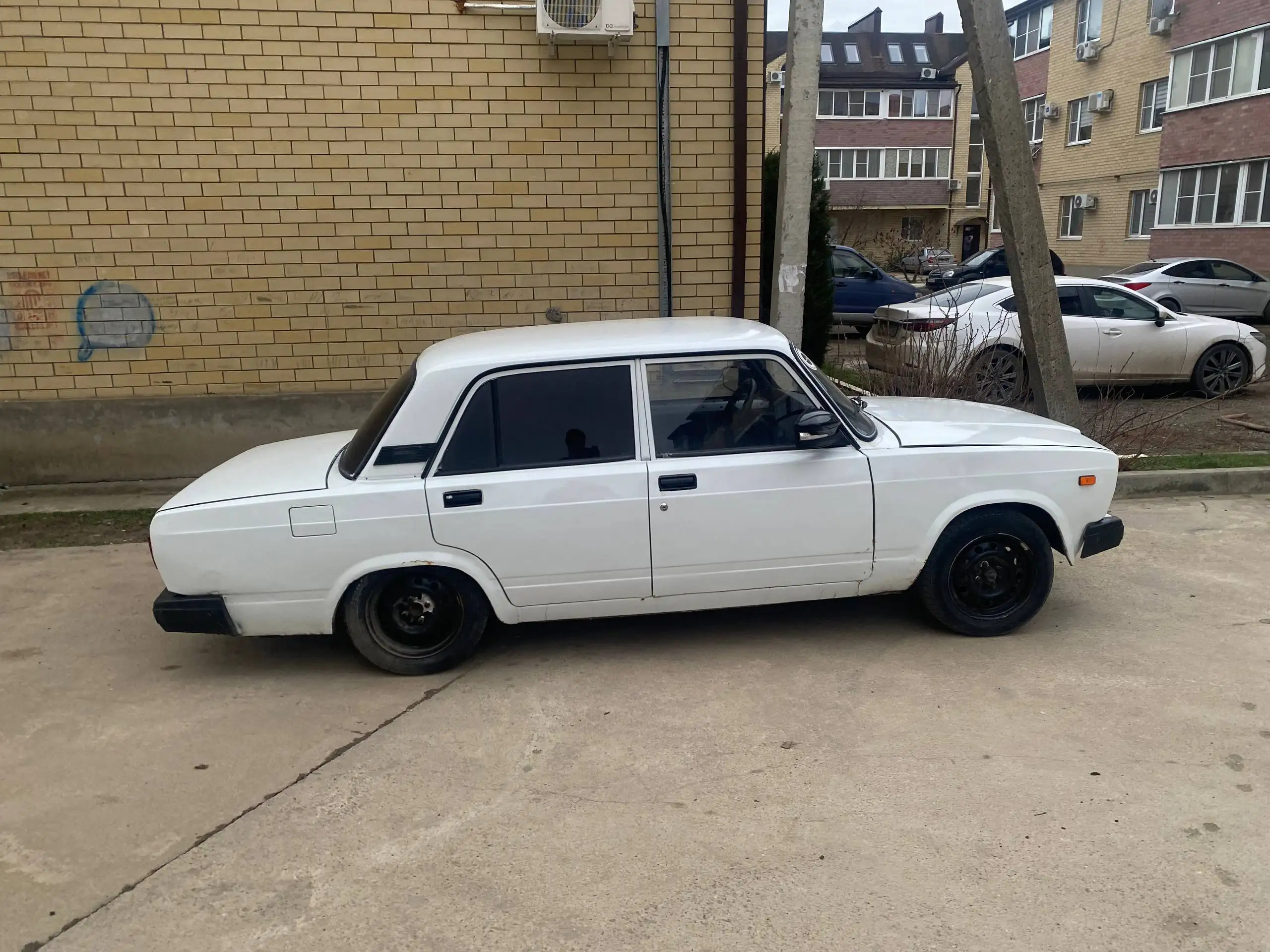 ВАЗ 2107 2001 года выпуска в Краснодаре - Легковые автомобили (Авто) в Краснодар