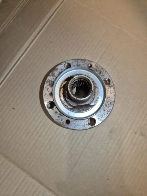 Ступица передняя ВАЗ 2114 новая - Рулевое управление в Краснодар