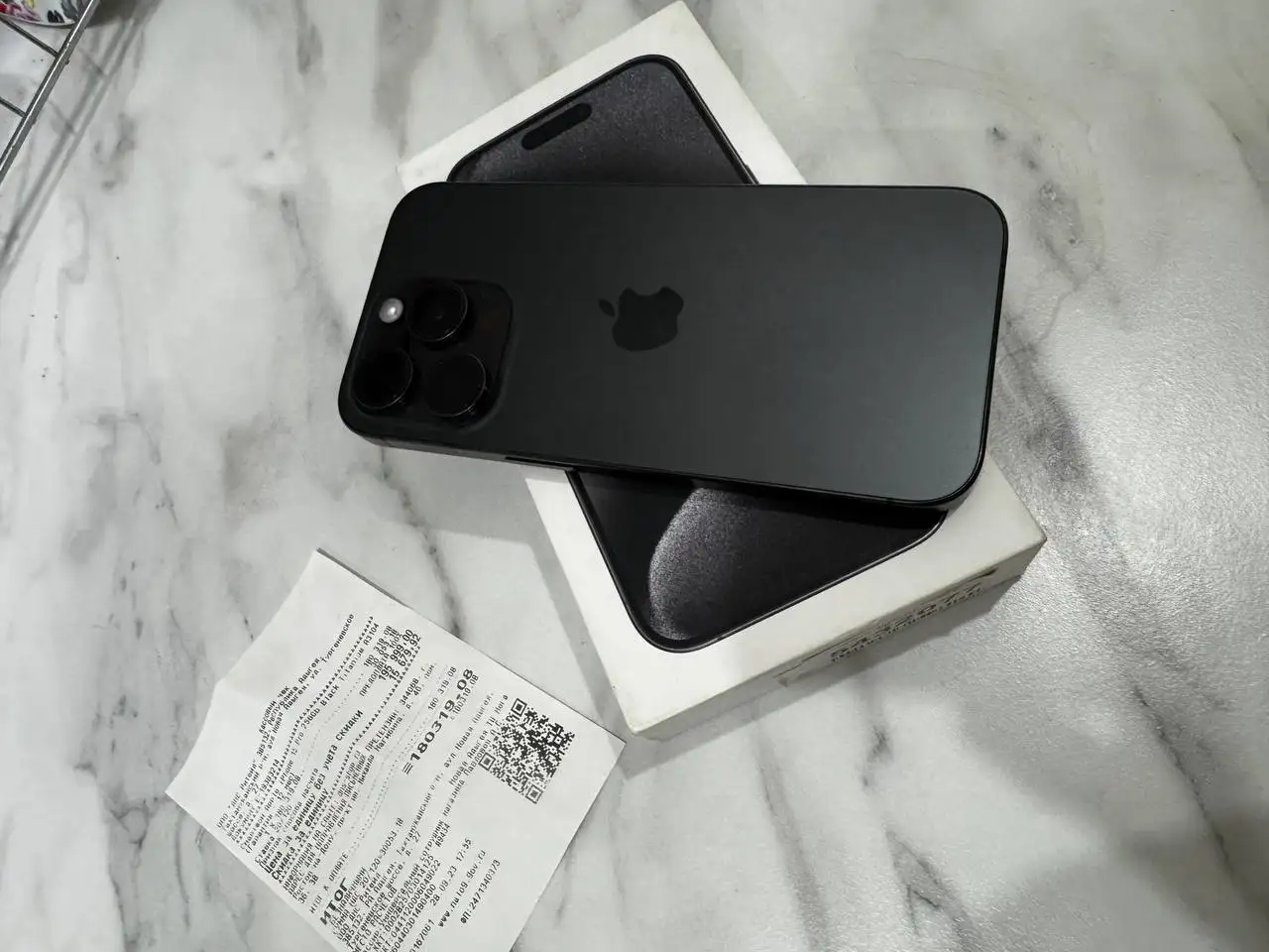 Продам iPhone 15 Pro 256gb - Смартфоны (Электроника) в Краснодар