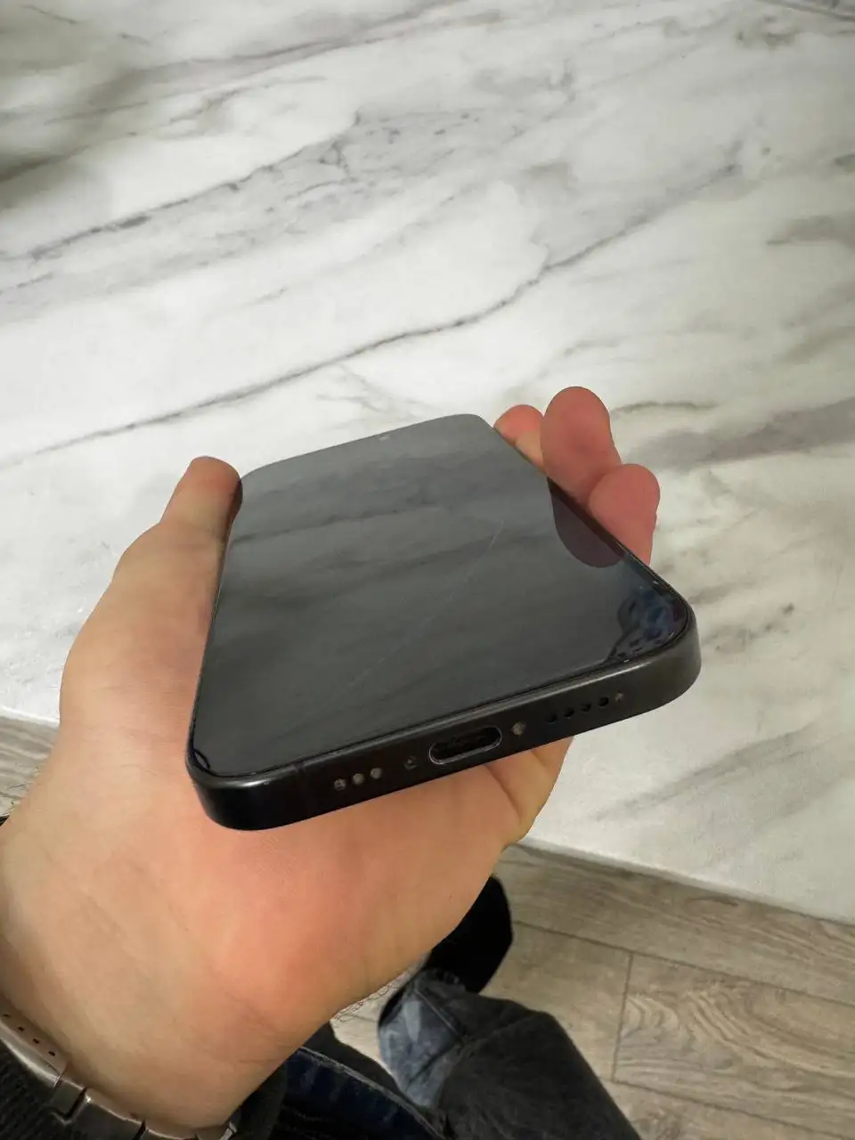 Продам iPhone 15 Pro 256gb - Смартфоны (Электроника) в Краснодар