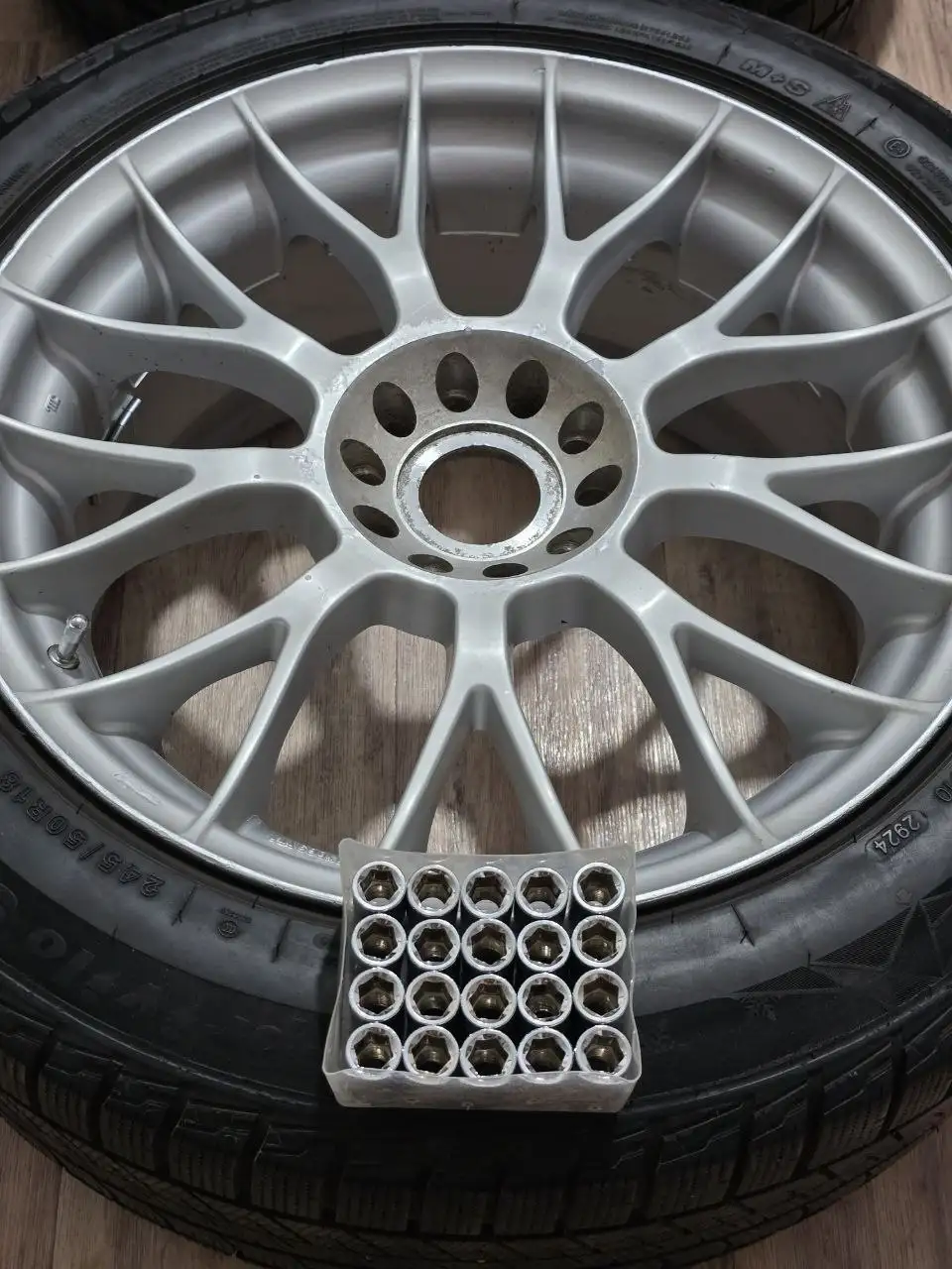 Комплект дисков A-TECH SCHNEIDER ASAHI с резиной TRACMAX S360 18 дюймов - Запчасти (Авто) в Краснодар