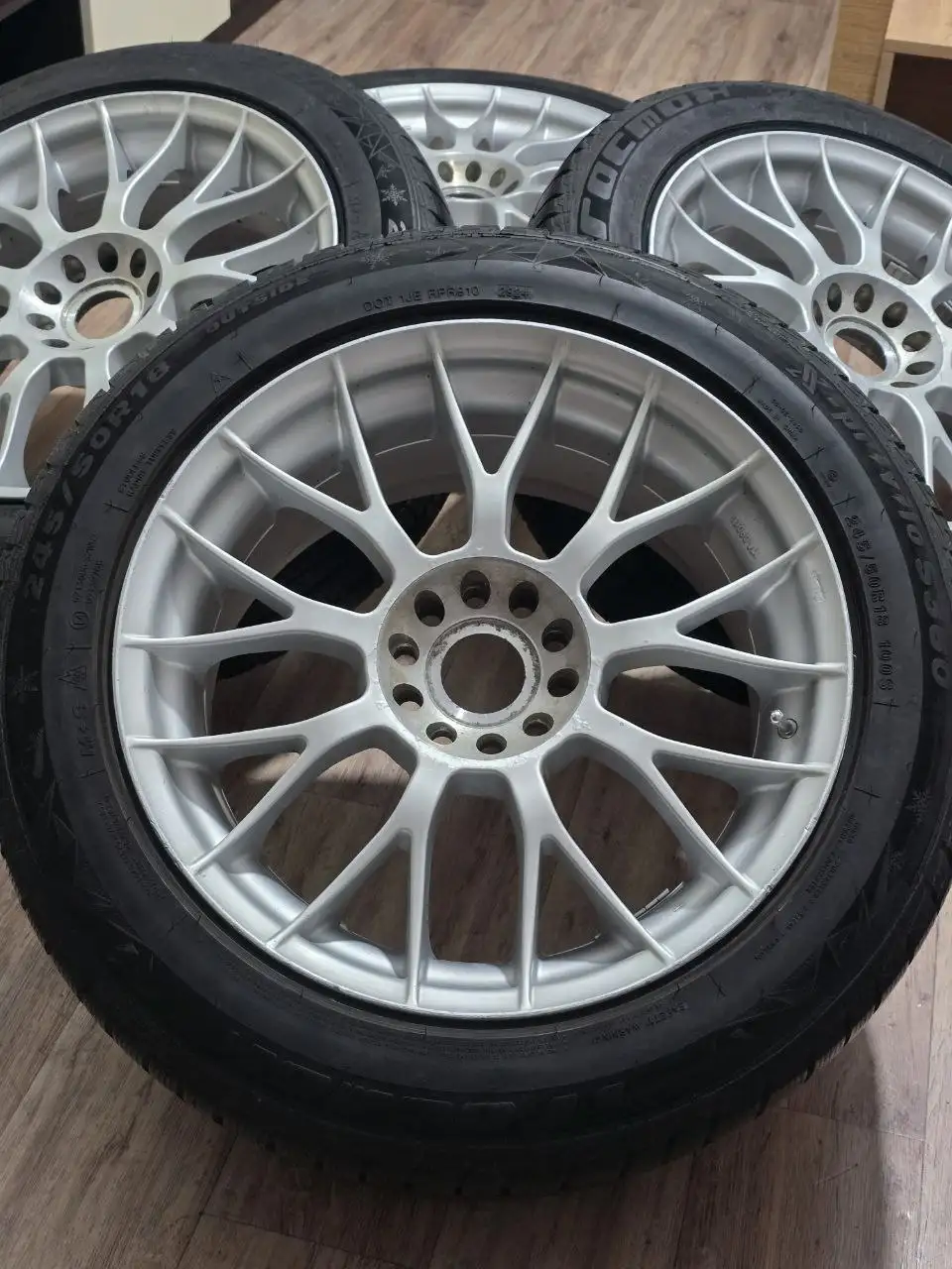 Комплект дисков A-TECH SCHNEIDER ASAHI с резиной TRACMAX S360 18 дюймов - Запчасти (Авто) в Краснодар