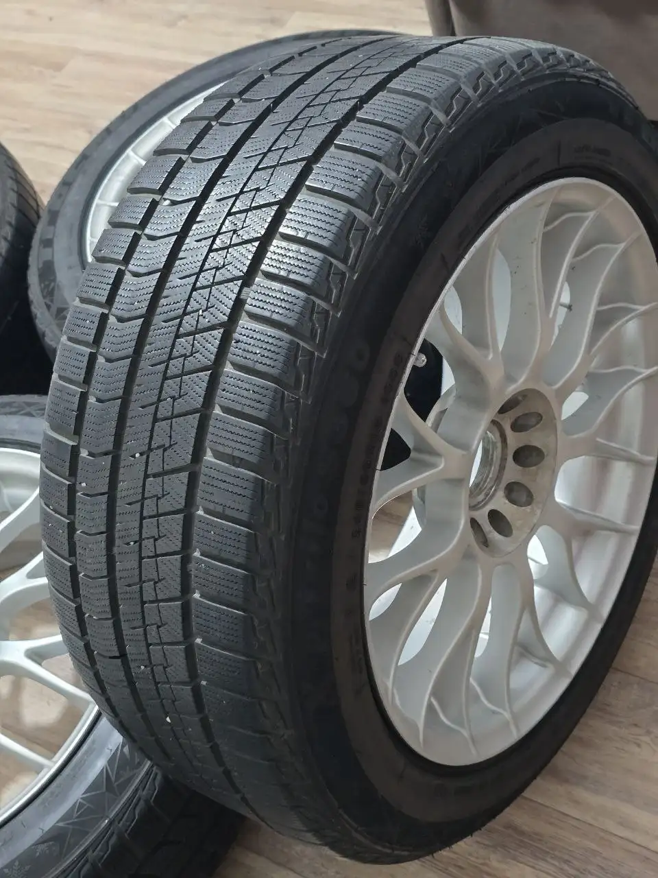 Комплект дисков A-TECH SCHNEIDER ASAHI с резиной TRACMAX S360 18 дюймов - Запчасти (Авто) в Краснодар