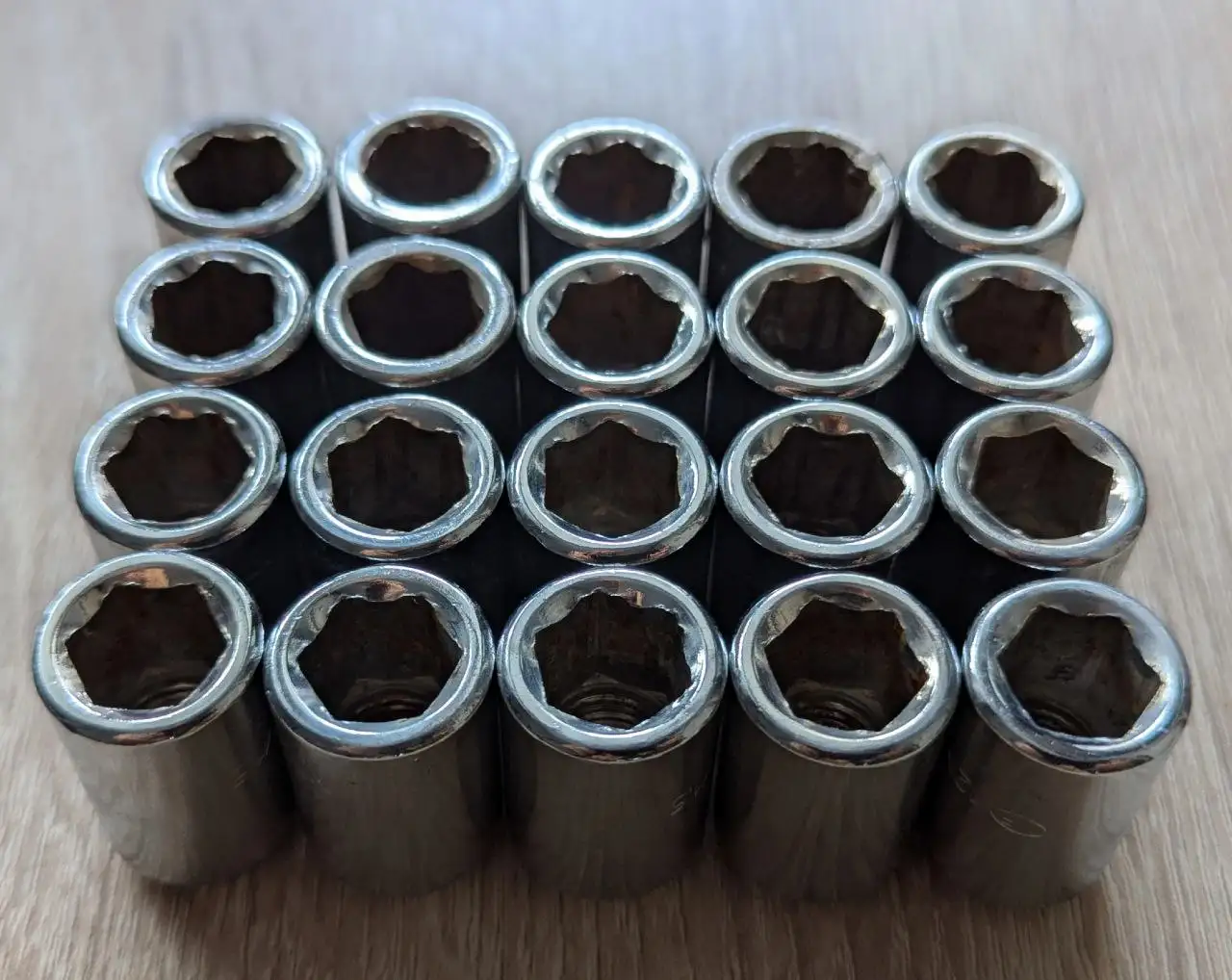 Продам переходные адаптеры 5х100 на 5х114.3 - Колёсные диски и адаптеры (Запчасти) в Краснодар