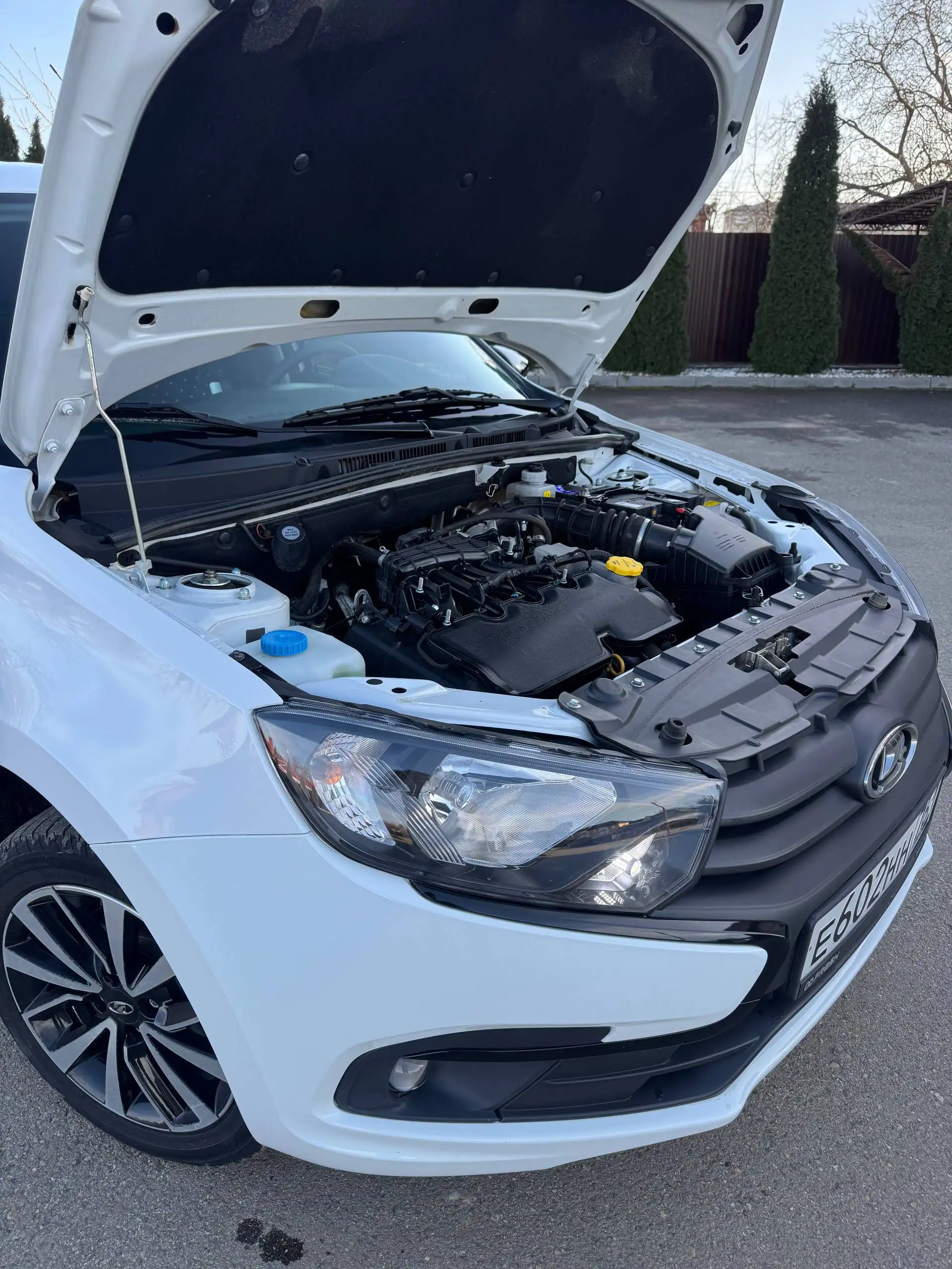 Продажа автомобиля Lada Granta 2023 года - Легковые автомобили (Авто) в Усть-Лабинск