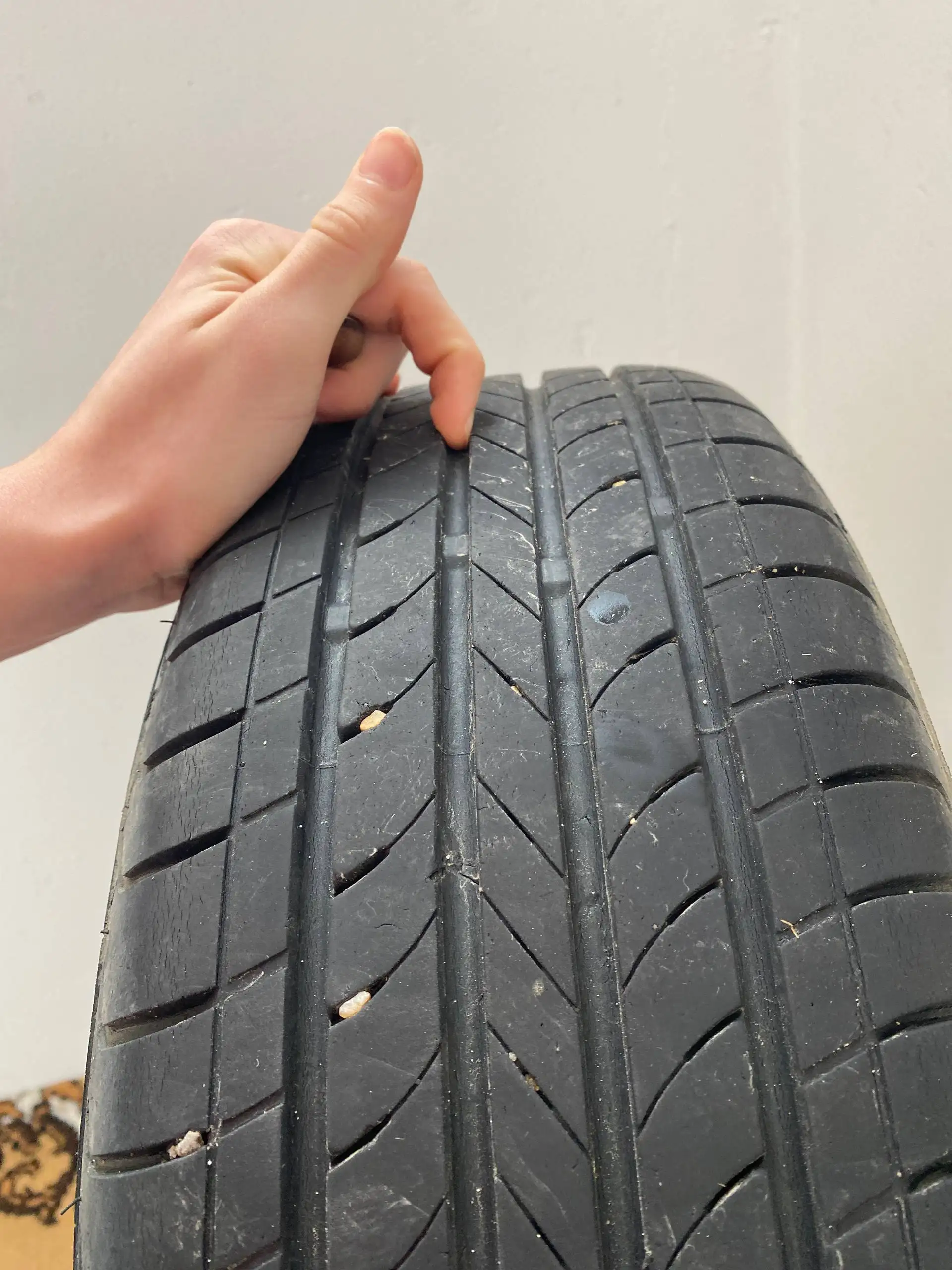 Диски на ВАЗ в сборе с резиной 2023 года - Запчасти (Авто) в Краснодар