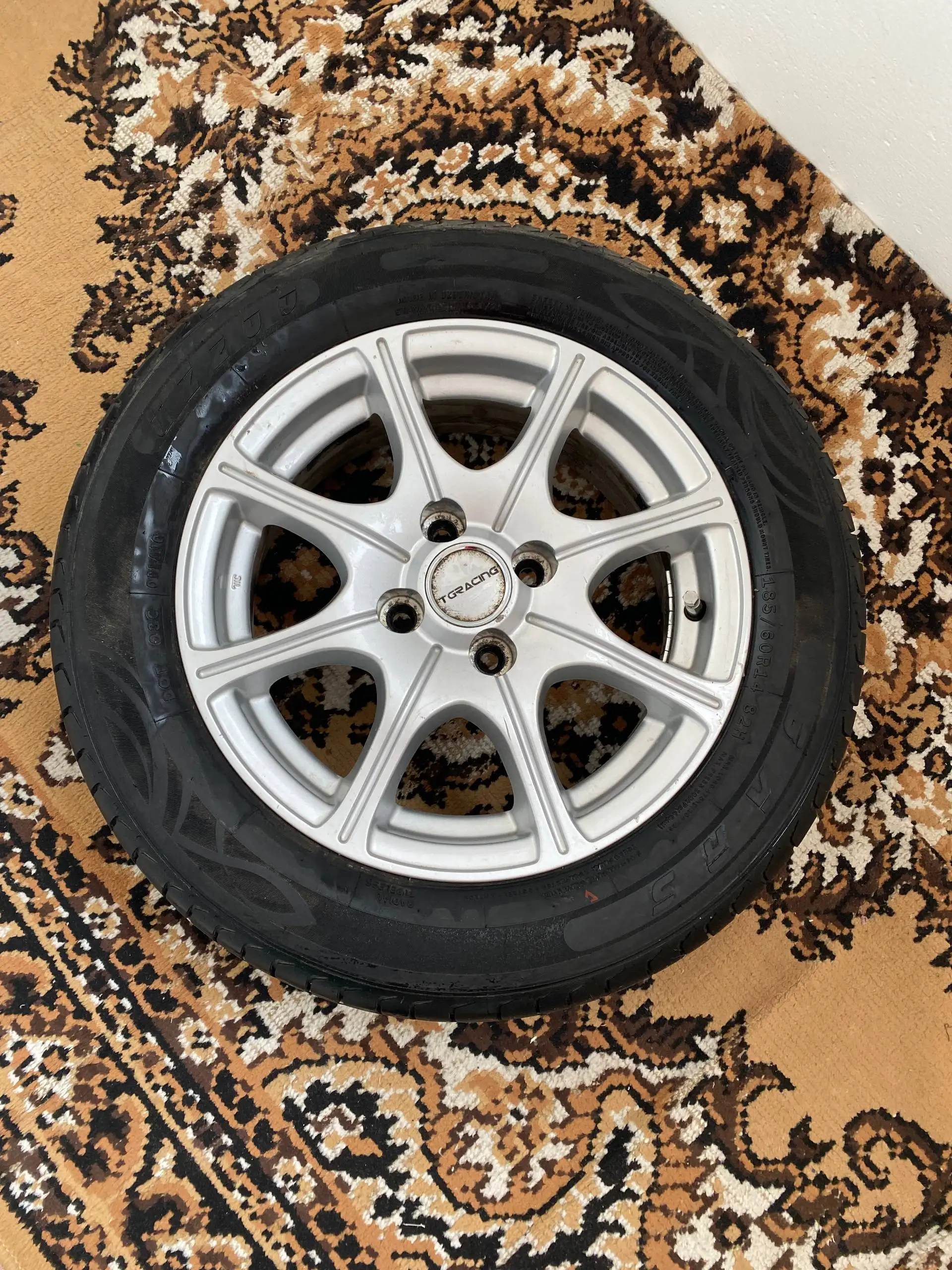 Диски на ВАЗ в сборе с резиной 2023 года - Запчасти (Авто) в Краснодар