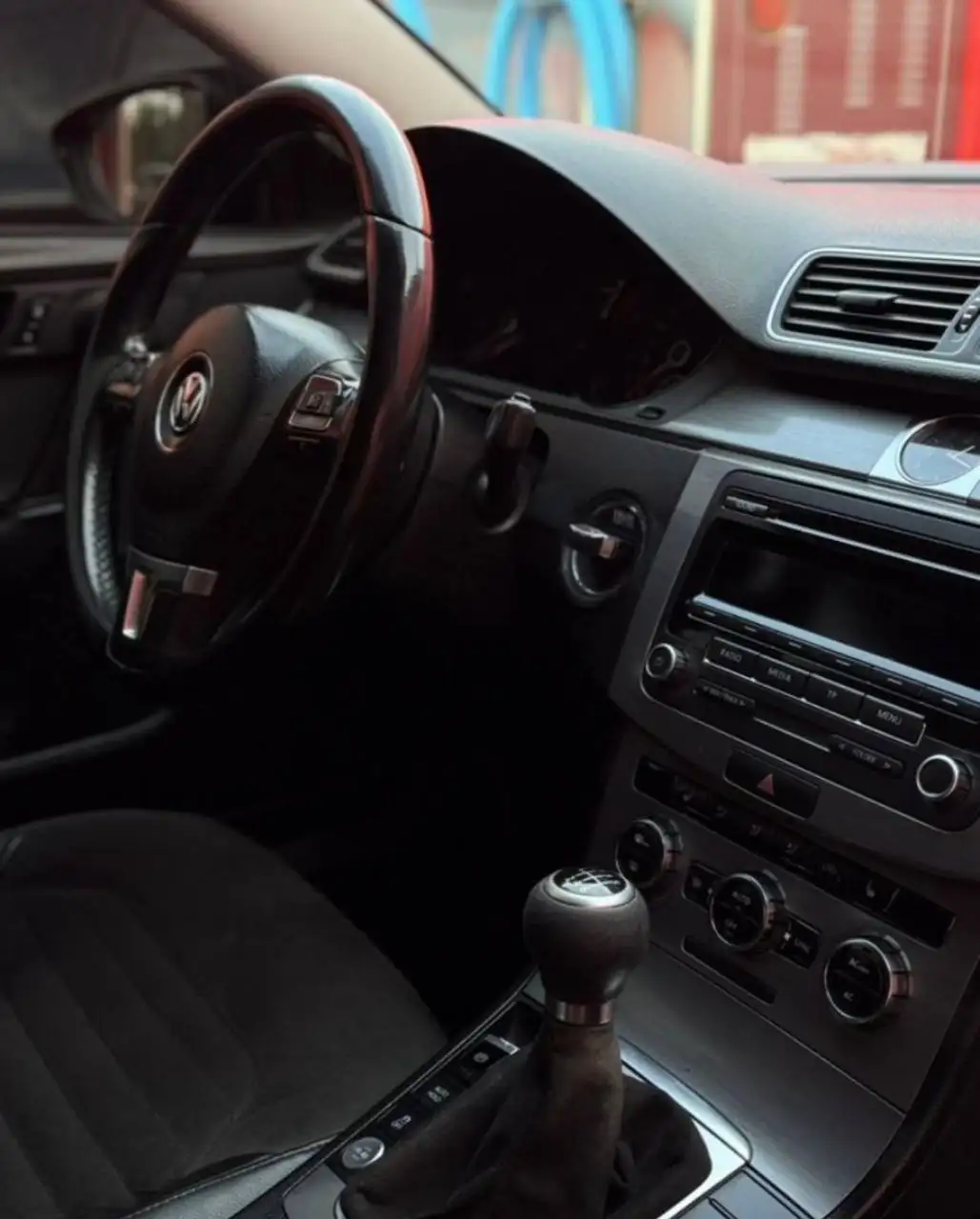 Продажа Volkswagen Passat B7 2011 года - Легковые автомобили (Авто) в Краснодар