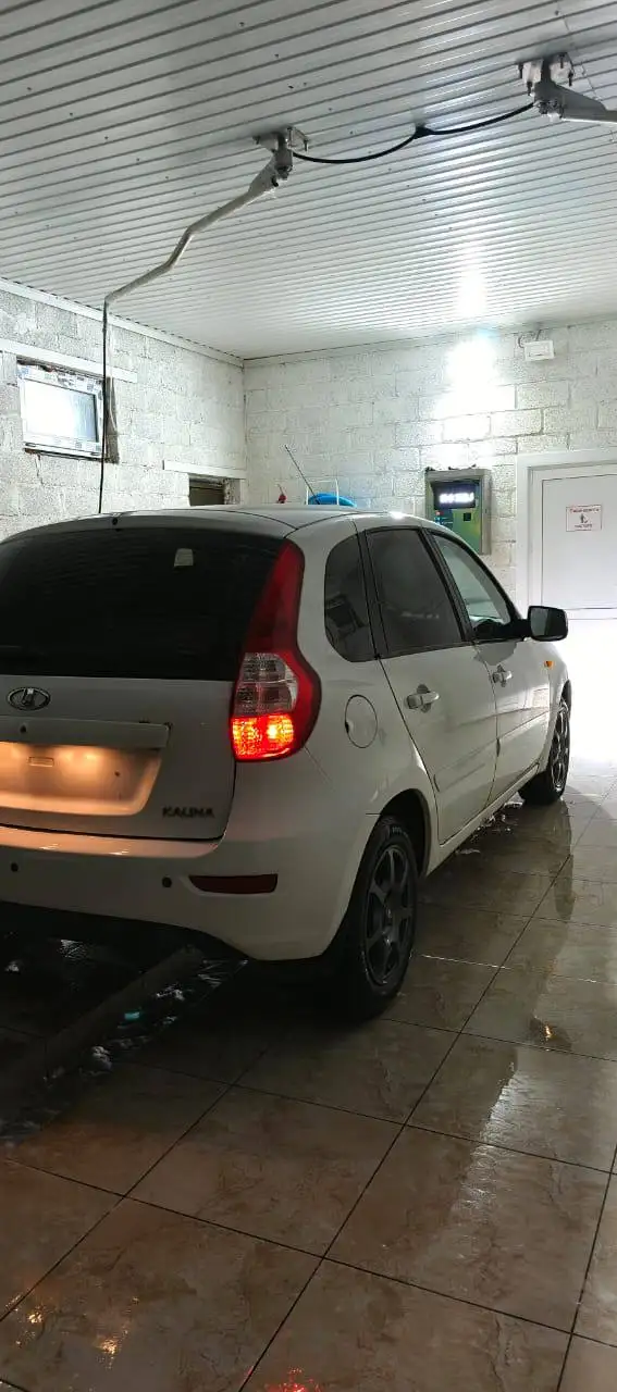 Продам Калину 2014 года с полной комплектацией - Легковые автомобили (Авто) в Яблоновский