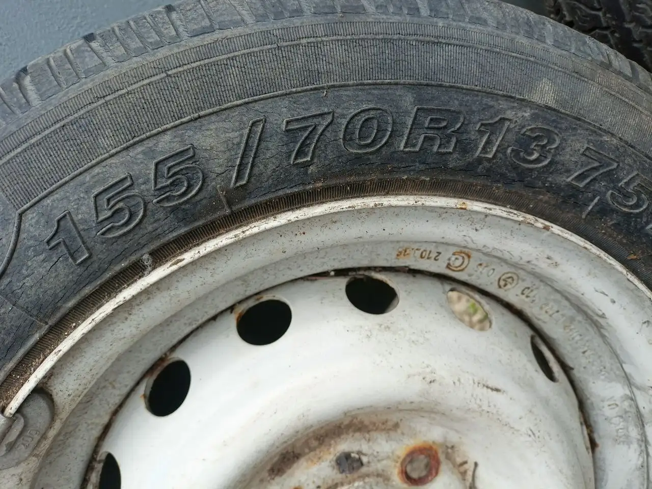 Шины 155/70/R13 б/у для ВАЗ - Шины и диски (Авто) в Краснодар