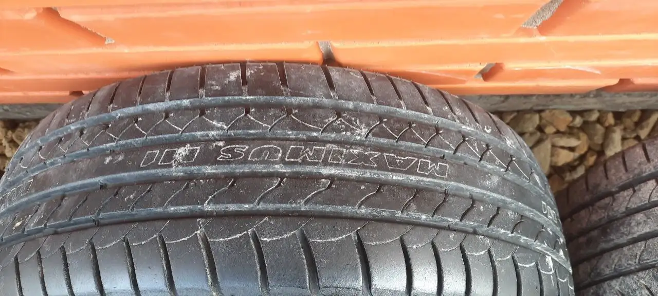 MAXTREK 185/60/14 летняя резина в хорошем состоянии - Шины и диски (Запчасти) в Крымск