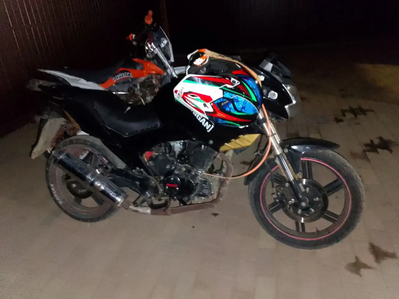 Продажа мотоцикла 250 кубов с документами - Мотоциклы (Авто) в Краснодар