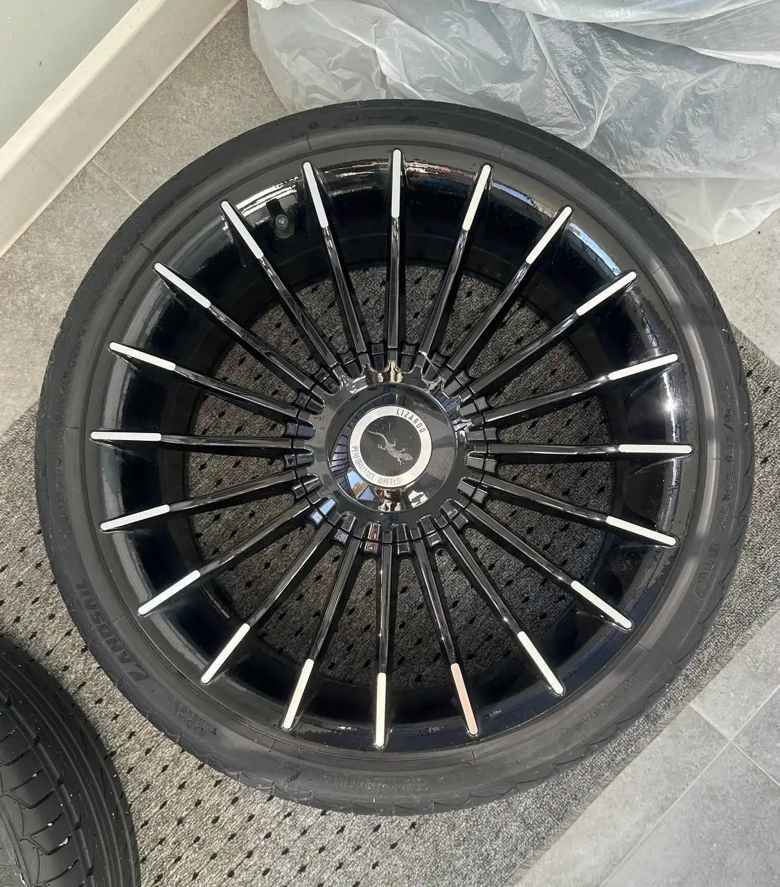 Литые диски R17 4x98 с резиной для Приоры - Запчасти (Авто) в Краснодар